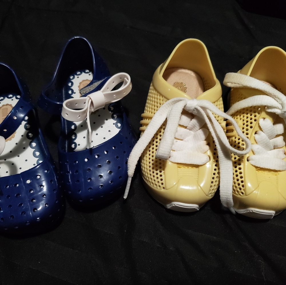 Bundle, Two Pairs of Mini Melissa's Toddler Sz 5